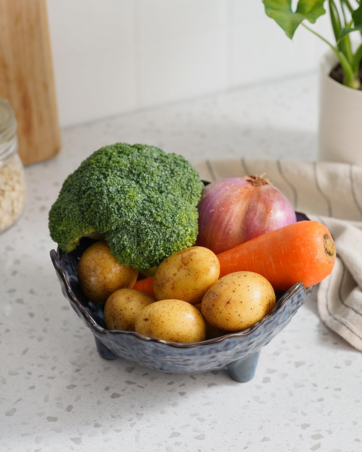 Fruit Bowl, Porcelain Oval Bowl for Kitchen Counter Large Decorative Bowl for Home Decor Centerpiece Bowl for Fruit, Vegetable, Breads, Nuts, Blue