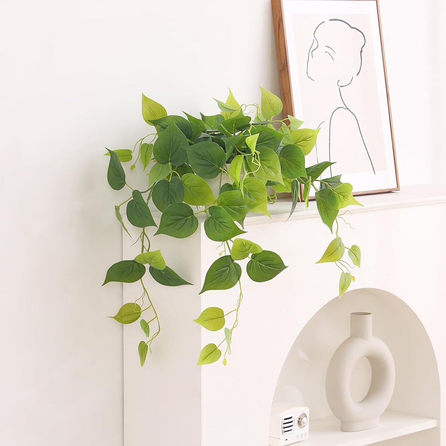 Tiita 1 Pack Fake Plants Artificial Scindapsus Aureus in Pots, Realistic Fake Greenery Potted Plants for Home Office Desk Window Sill Bathroom Bedroom Outdoor Indoor