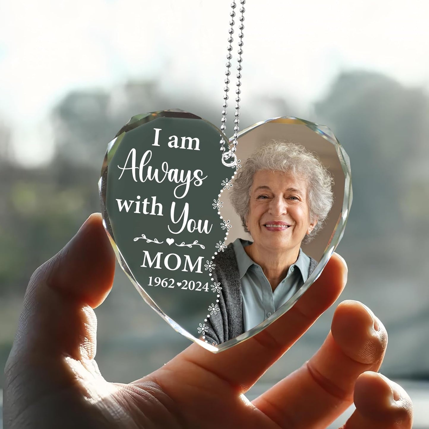 2025 Personalized Memorial Hanging Glass Ornament - Christmas, Birthday, for Loss of Mom or Loved One - Custom Photo in Loving Memory Keepsake Decoration