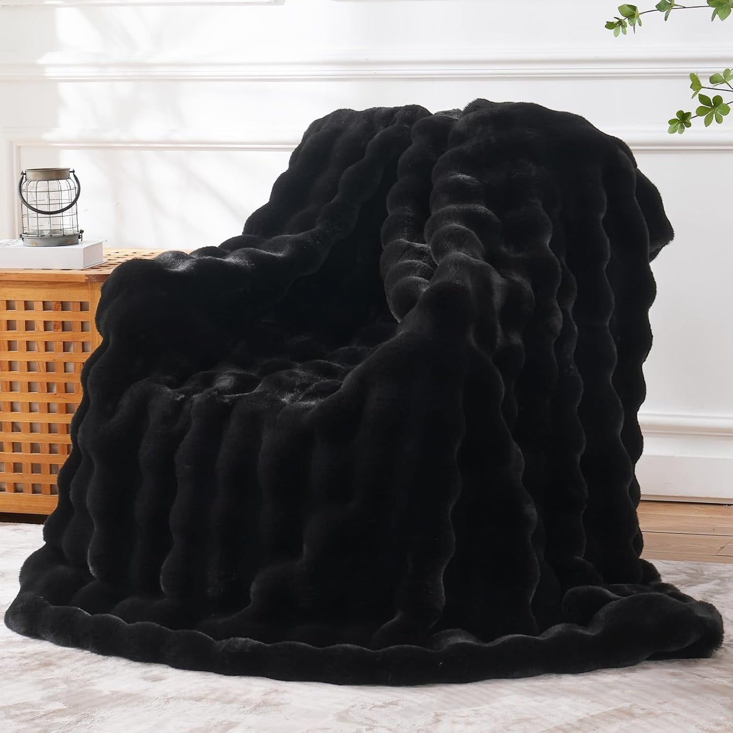 BENVWE Faux Fur Throw Blanket for Couch Bed - Fluffy Soft Thick Bubble Blanket for Living Room Home Decor - Fathers Day Birthday Gifts for Women Men, Black, 60" x 80"