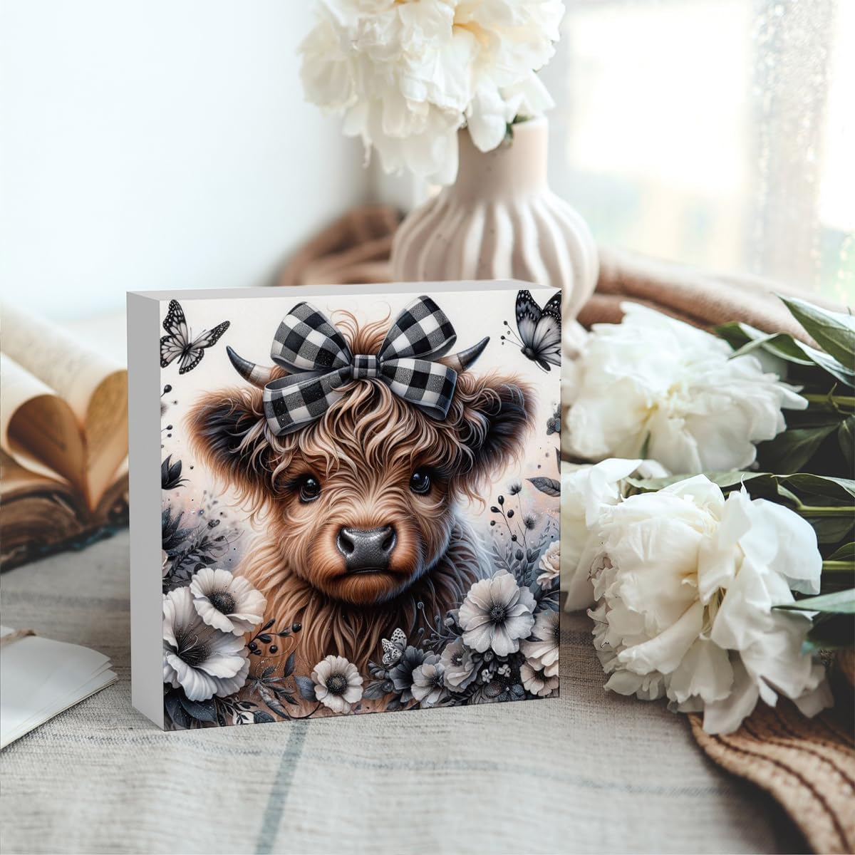 Highland Cow Decor, Highland Cow Gifts for women, Highland Cow Nursery Decor, Wooden Box Decor Sign for Home Farmhouse Office Living Room Table Shelf Tiered