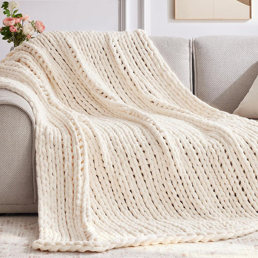 Chunky Knit Throw Blanket, 30''*40'' Knitted Throw Chenille Yarn for Bed Couch, Handmade Cream Crochet Big Thick Blanket, Machine Washable Cute Comfy Blanket for Home Decor