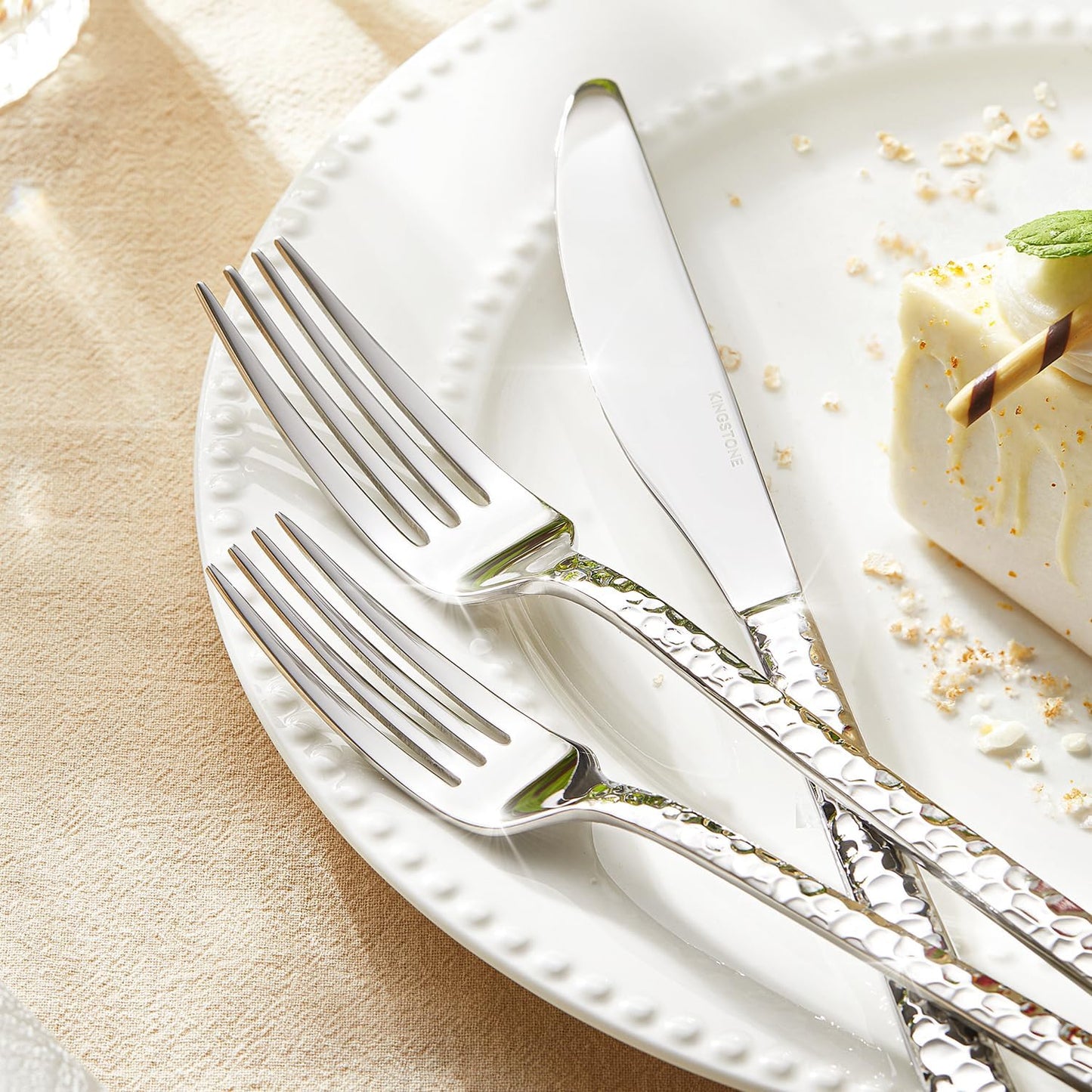 KINGSTONE 20 Piece Hammered Silverware Set, 18/10 Stainless Steel Flatware Set for 4, Cutlery Set for Home, Party, Wedding, Mirror Polished Dishwasher Safe