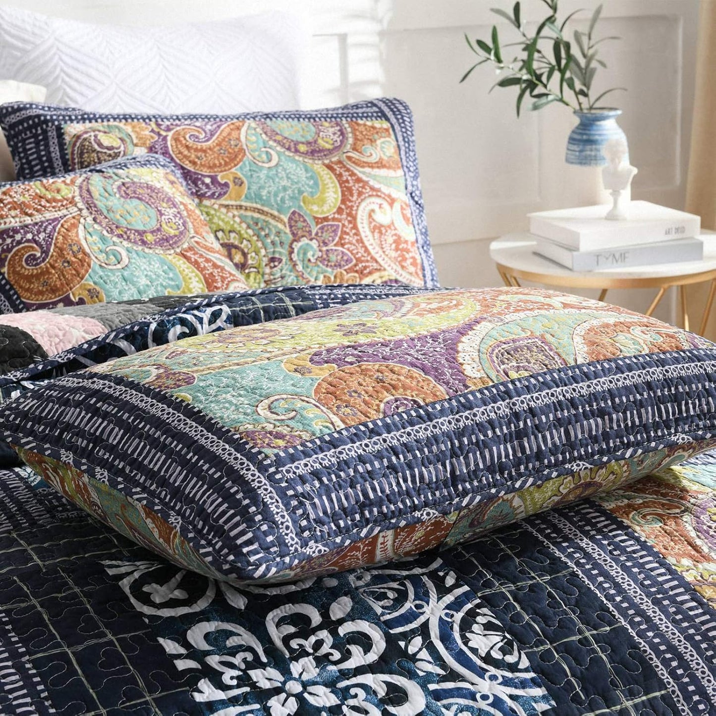 NEWLAKE Cotton Patchwork Bedspread, 3-Piece Bedding Quilt Set with Real Stitched Embroidery, Reversible Matelasse Bed Coverlet Set,Vintage Flowery Grid,King Size