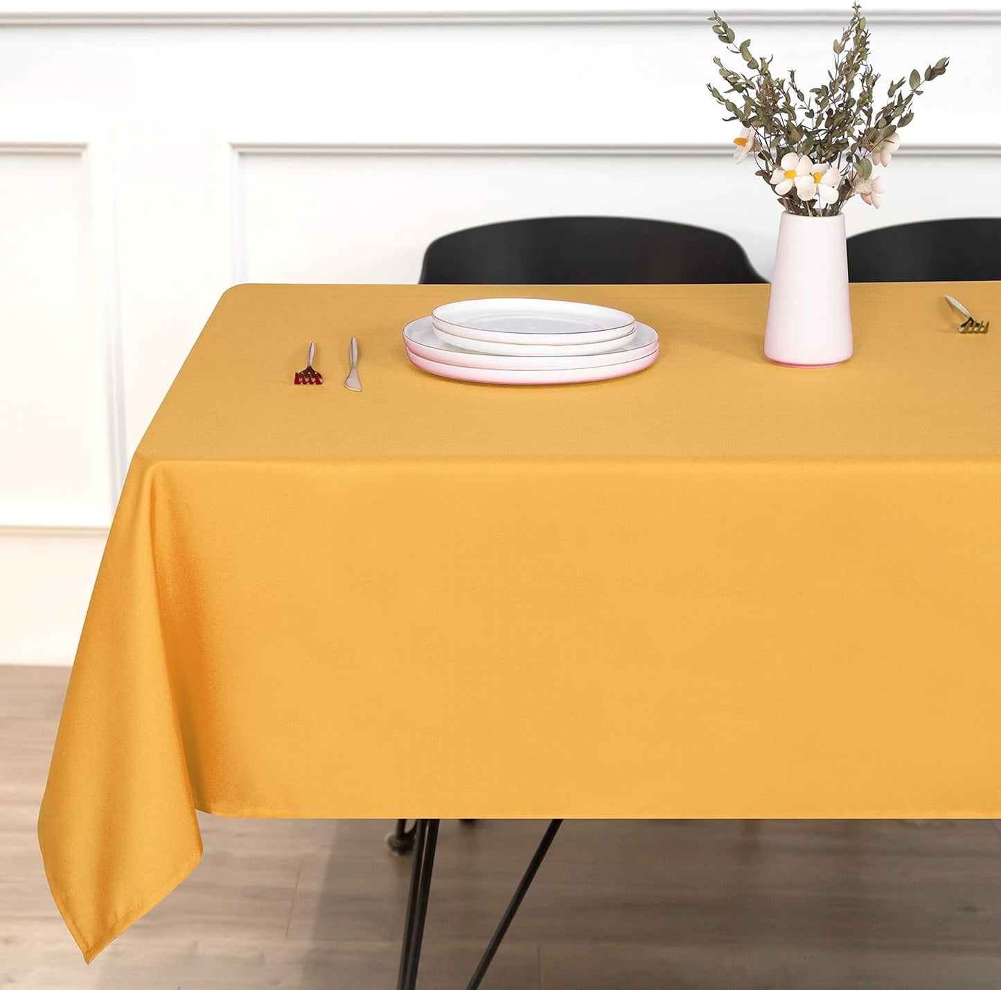 sancua Rectangle Tablecloth - 60 x 102 Inch - Stain and Wrinkle Resistant Washable Polyester Table Cloth, Decorative Fabric Table Cover for Dining Tables, Buffet Parties and Camping, Gold