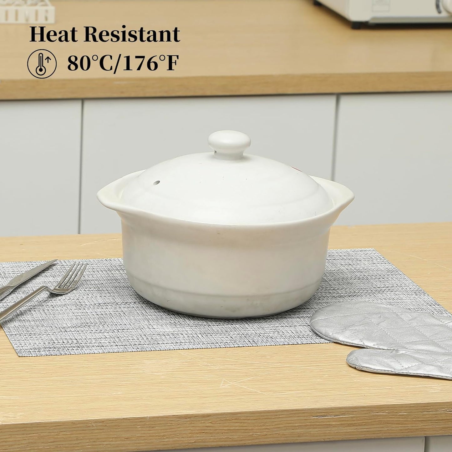 Leetaltree Linen Grey Placemats Set of 4 - Heat Resistant Non-Slip Place mats for Dining Table, Washable Durable PVC Vinyl Woven Table Mats（Linen Grey, 4）