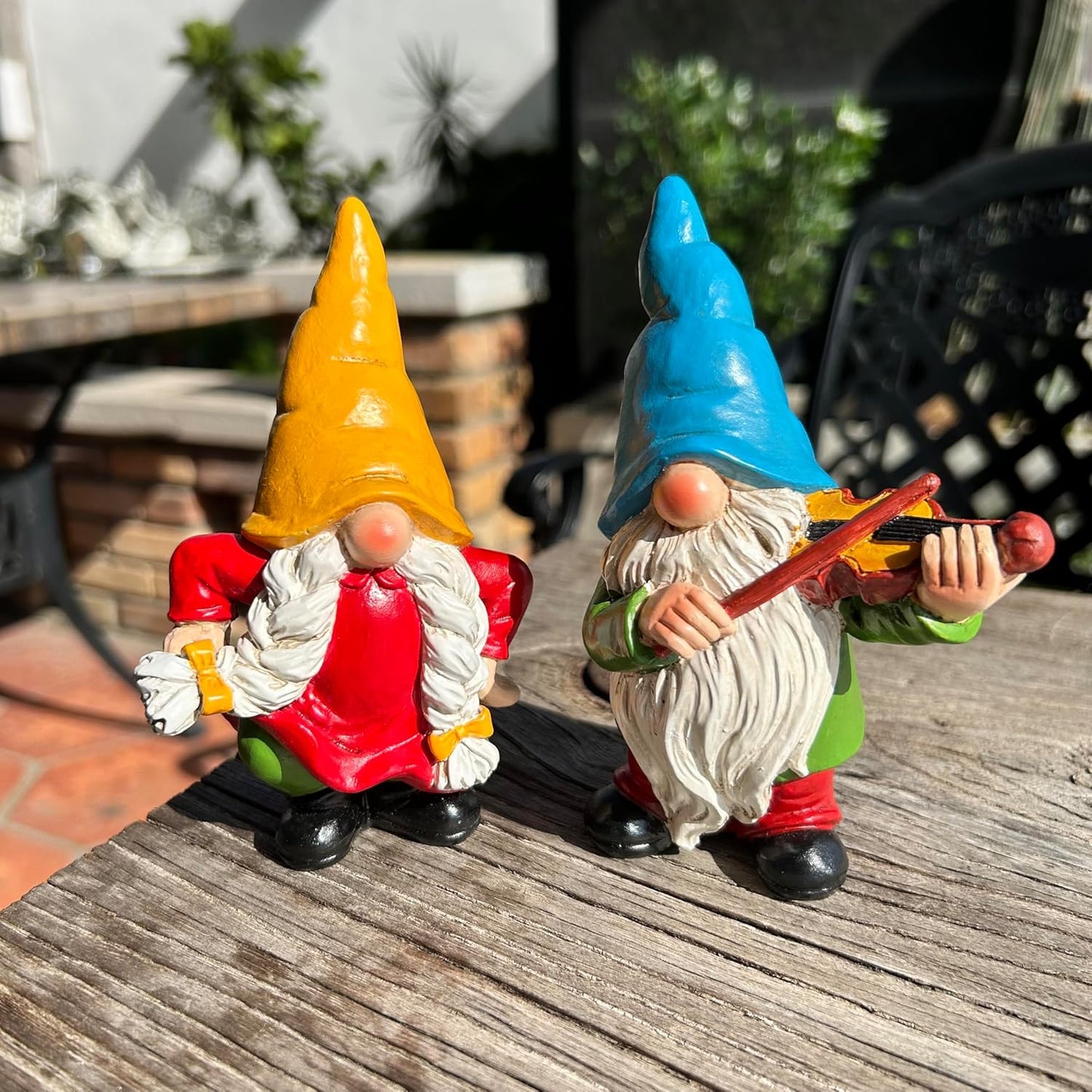 Garden Gnome Duo Decorative Figurines 5.5“ Ornament for Indoor Outdoor Home Garden Decor，Musical Violin Player and Dancing, Colorful Outdoor Statues, Set of 2